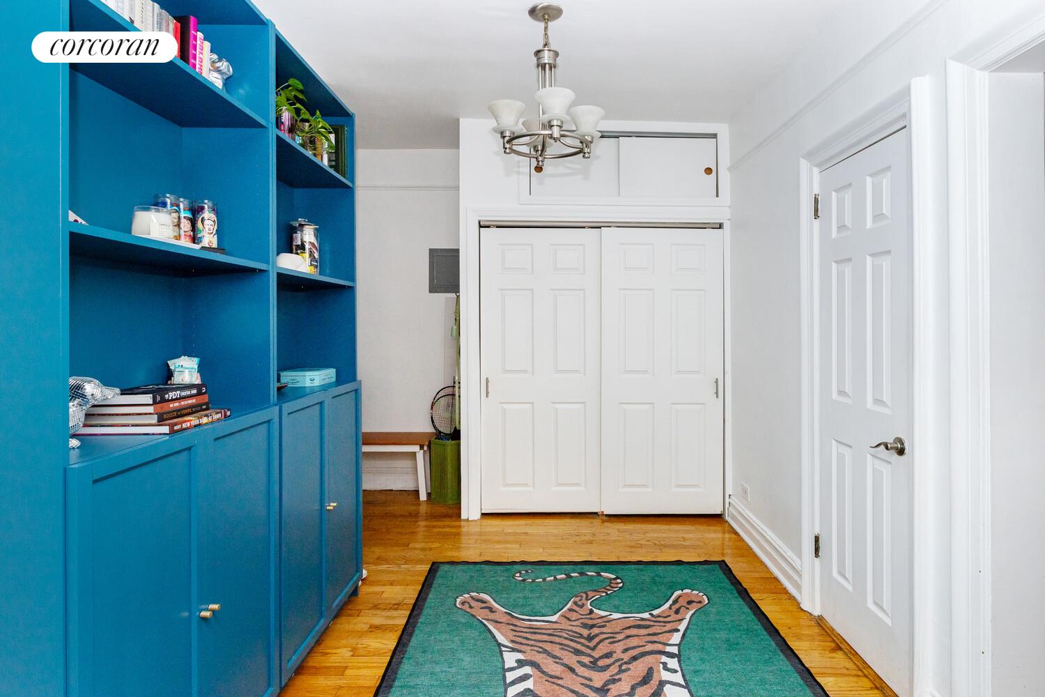 #6 photo, 83-10 35TH Avenue, クイーンズ区 Jackson Heights , NY 11373