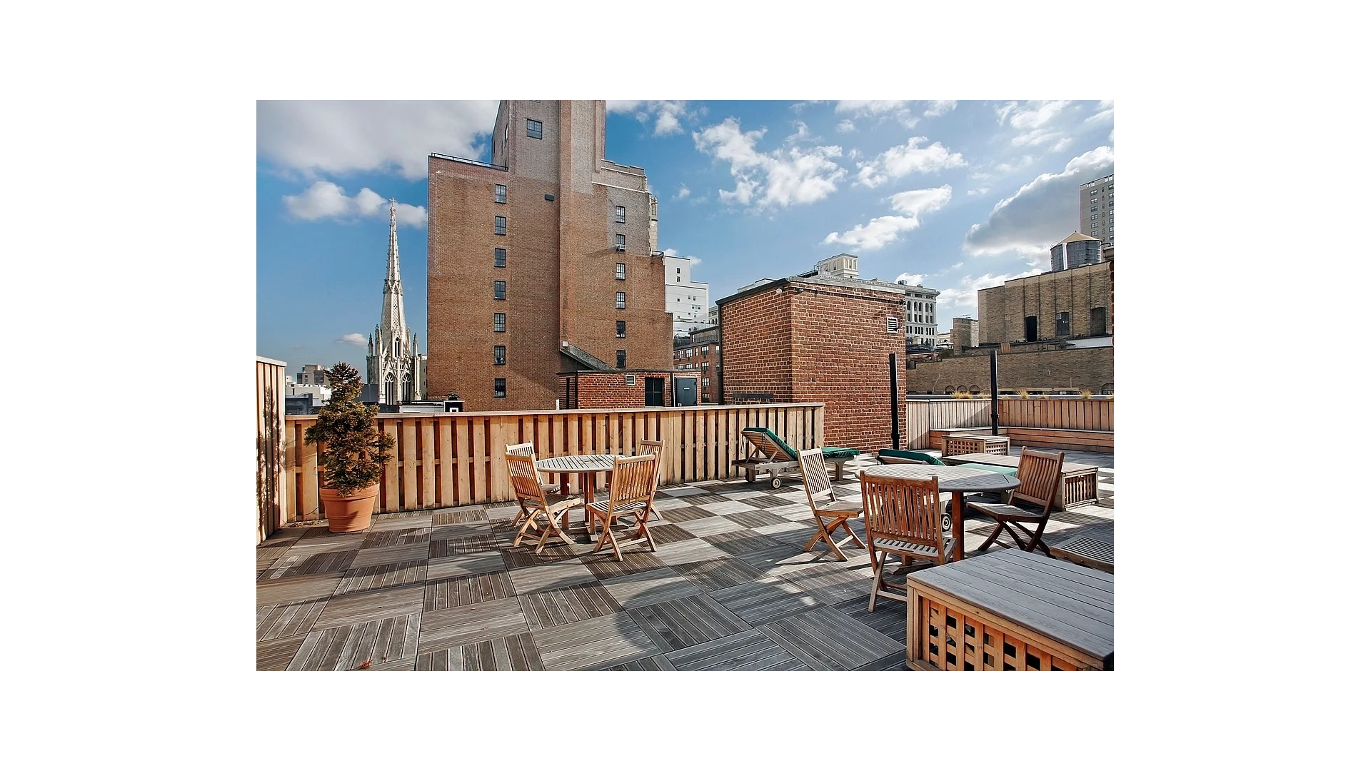 #8 photo, 43 E 10TH Street, Greenwich Village , NY 10003