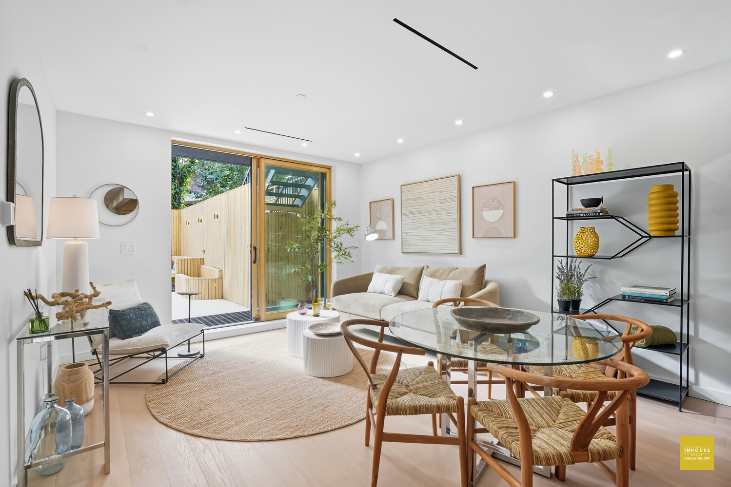 #7 photo, 19 N HENRY Street, Williamsburg,North , NY 11222