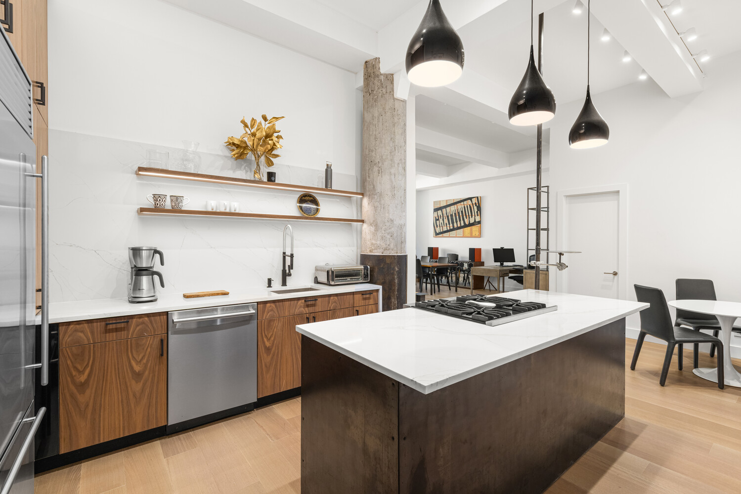 #4 photo, 111 BARROW Street, West Village , NY 10014