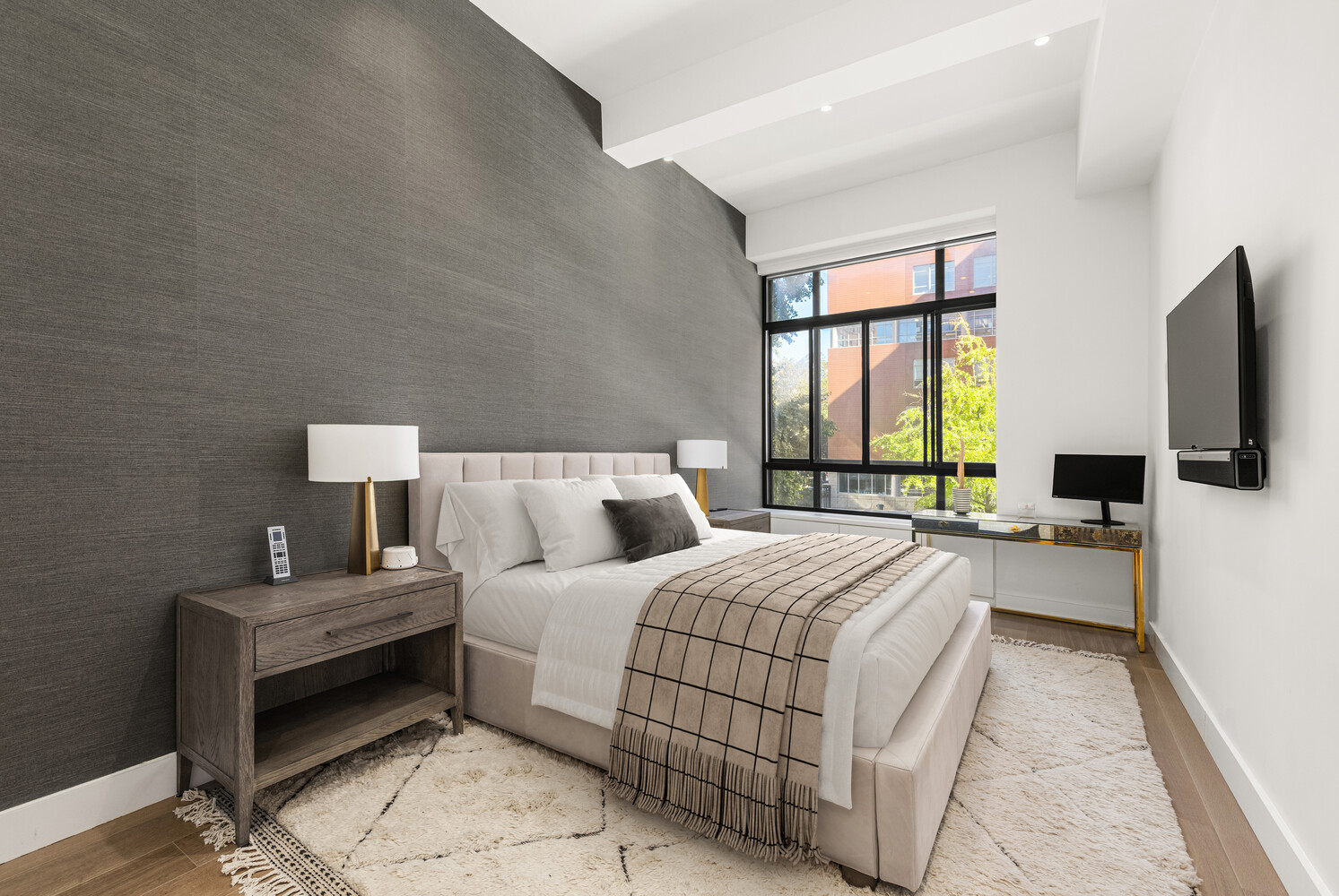 #5 photo, 111 BARROW Street, West Village , NY 10014