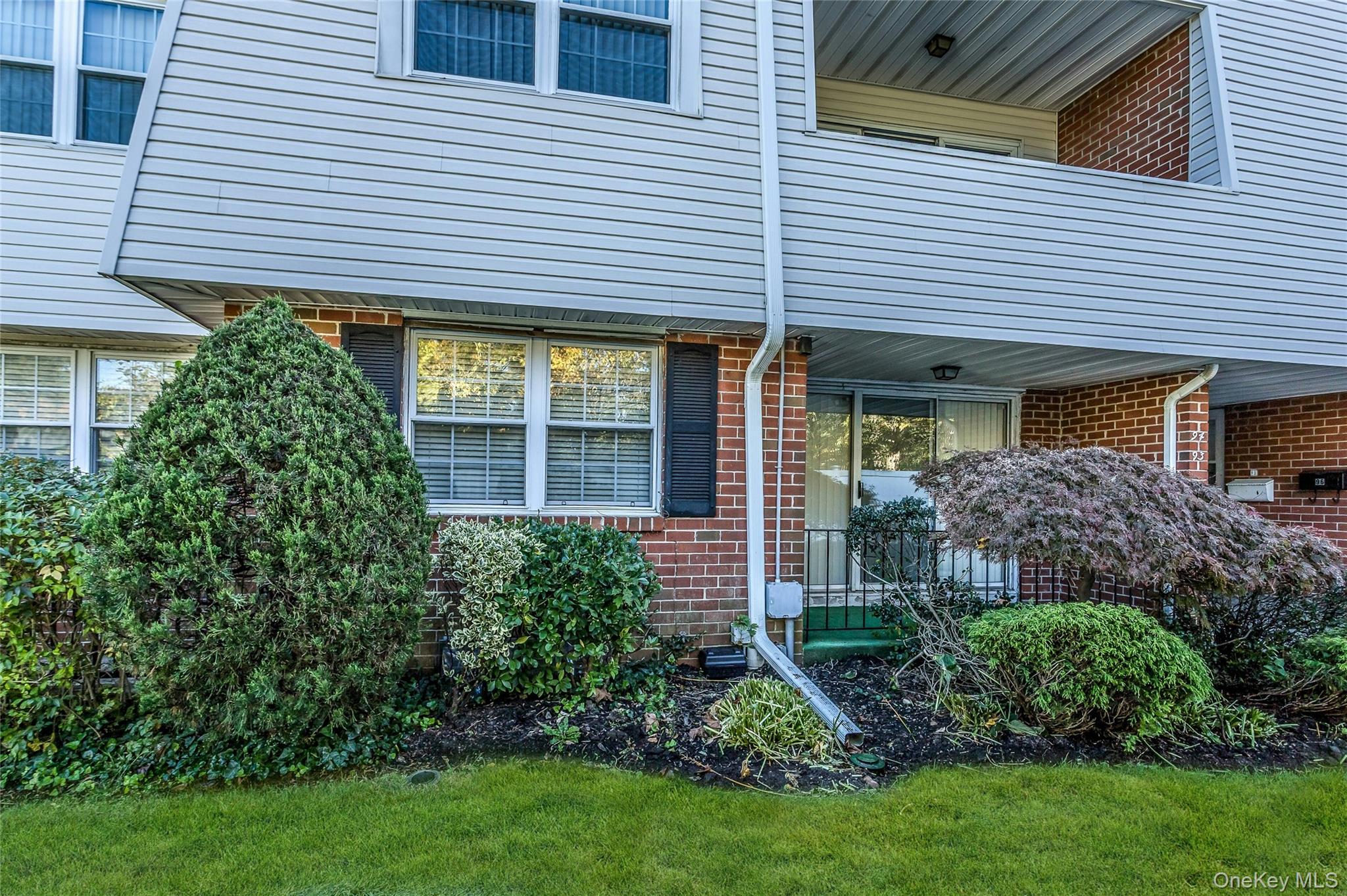 #3 photo, 93 Palo Alto Drive, Plainview , NY 11803