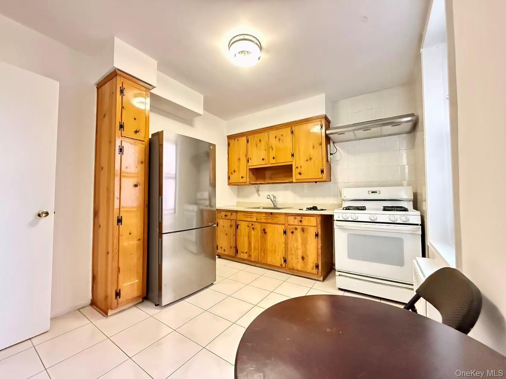 #2 photo, 38-15 149 Street, Flushing , NY 11354