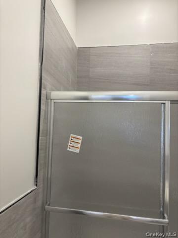 #3 photo, 273 willis Avenue, Mineola , NY 11501