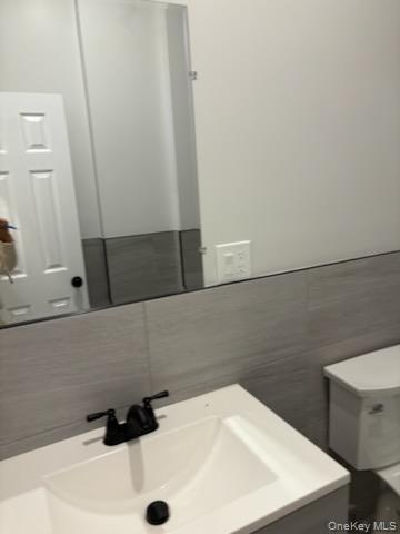 #9 photo, 273 willis Avenue, Mineola , NY 11501