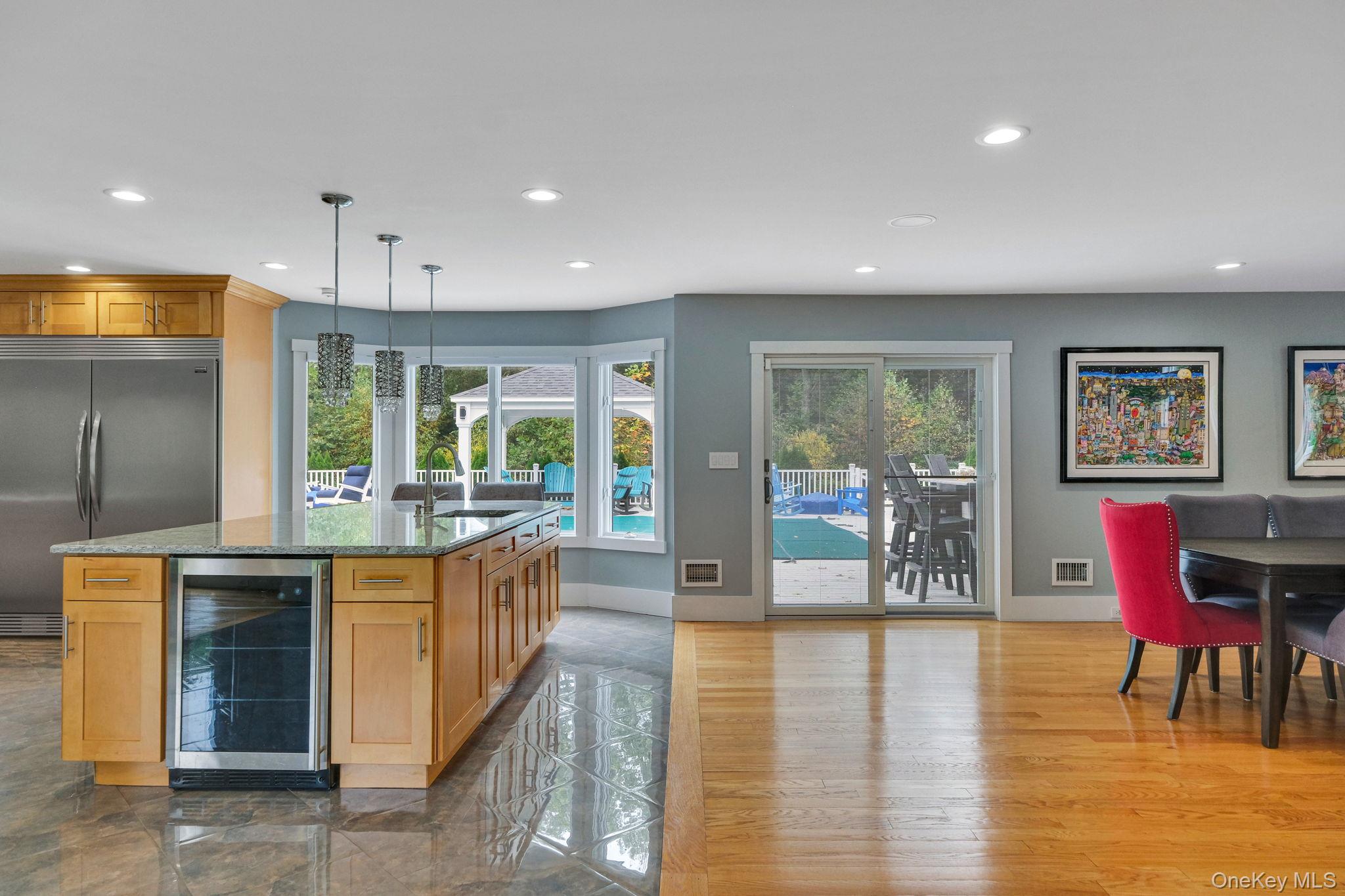 #14 photo, 14 Deer Meadow Run, サフォーク郡 Brookhaven , NY 11719