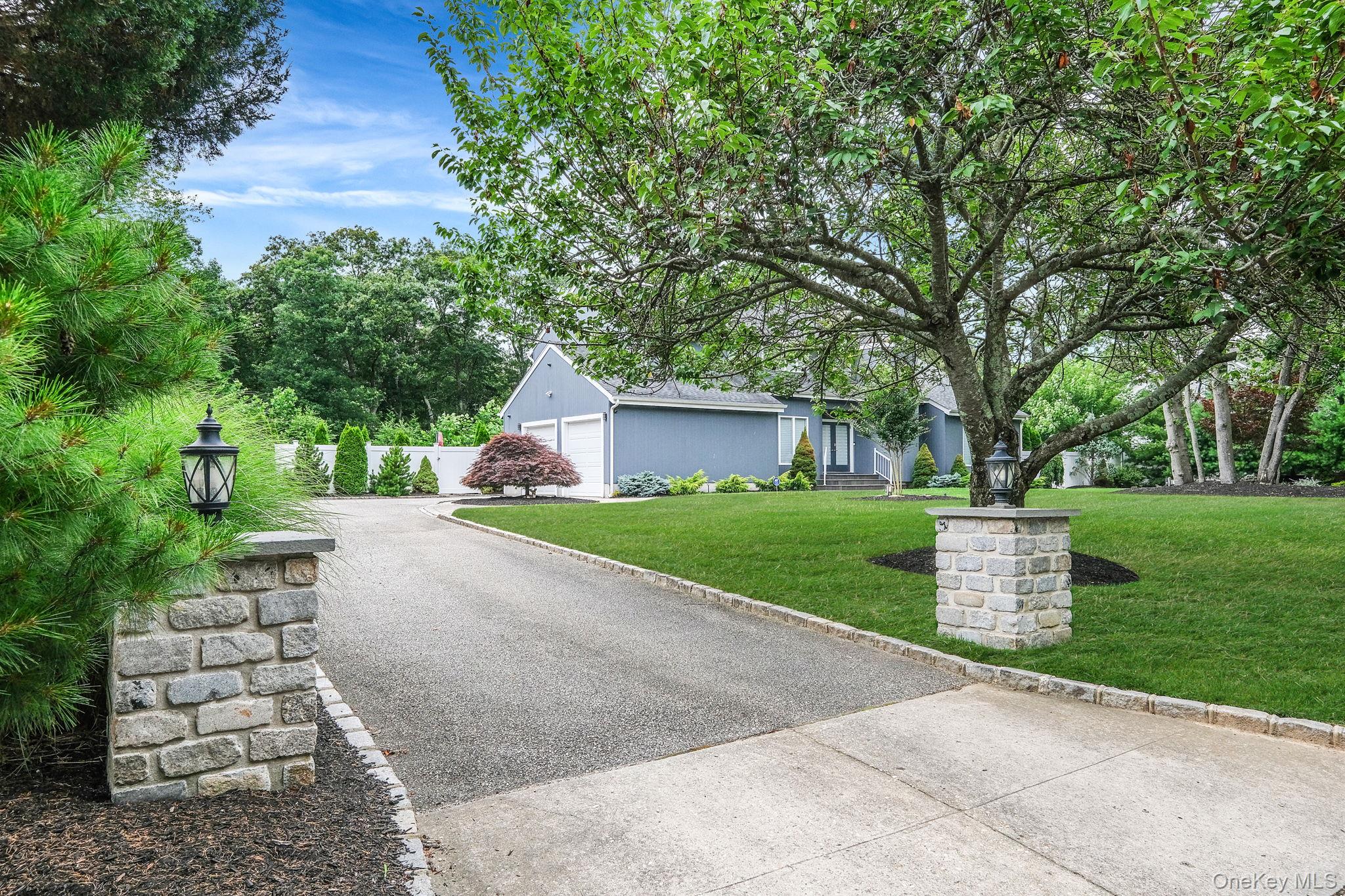 #3 photo, 14 Deer Meadow Run, サフォーク郡 Brookhaven , NY 11719