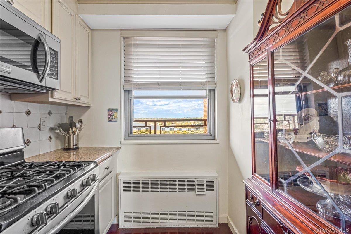 #5 photo, 220-55 46th Avenue, クイーンズ区 Bayside , NY 11361