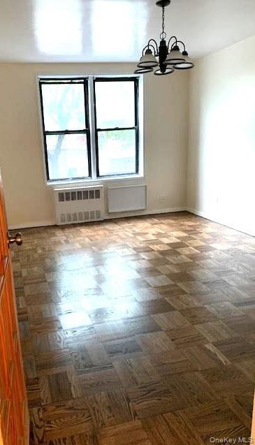 #18 photo, 92-29 Lamont Avenue, Elmhurst , NY 11373