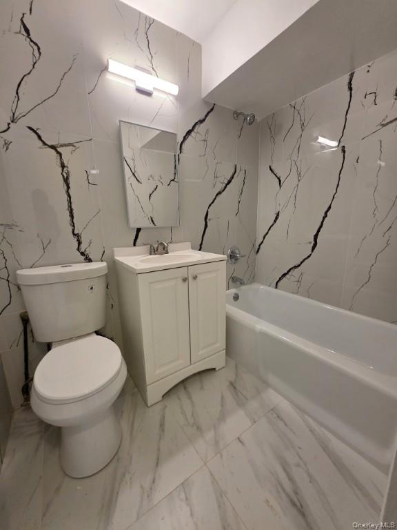 #14 photo, 55-25 98th Street, クイーンズ区 Corona , NY 11368