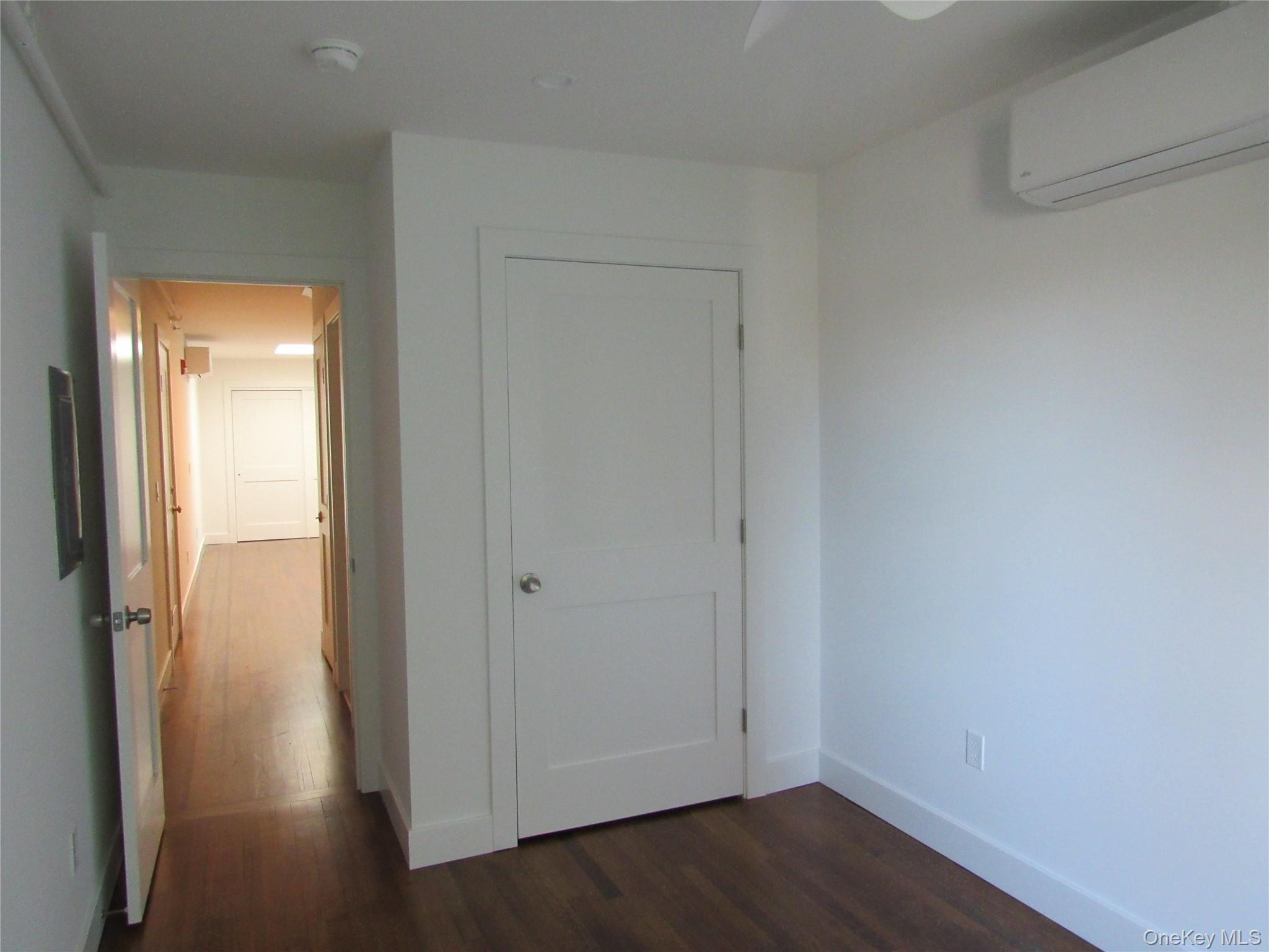 #9 photo, 131 Roanoke Avenue, サフォーク郡 Riverhead , NY 11901