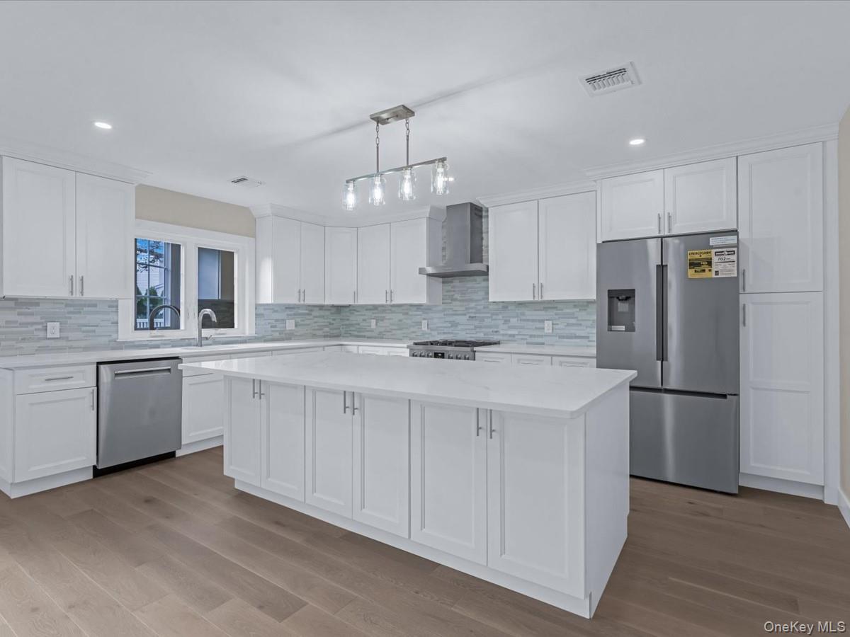 #12 photo, 111 Celler Avenue, ナッソー郡 New Hyde Park , NY 11040