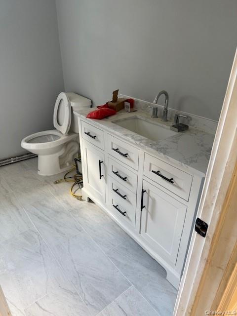 #17 photo, 2 Patricia Lane, サフォーク郡 Lake Grove , NY 11755