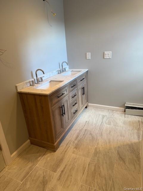 #20 photo, 2 Patricia Lane, サフォーク郡 Lake Grove , NY 11755