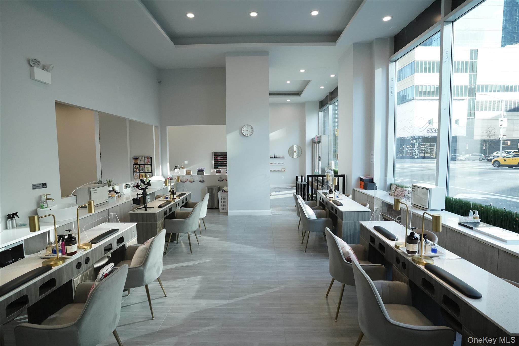 #4 photo, 555 10th Avenue, マンハッタン New York (Manhattan) , NY 10018