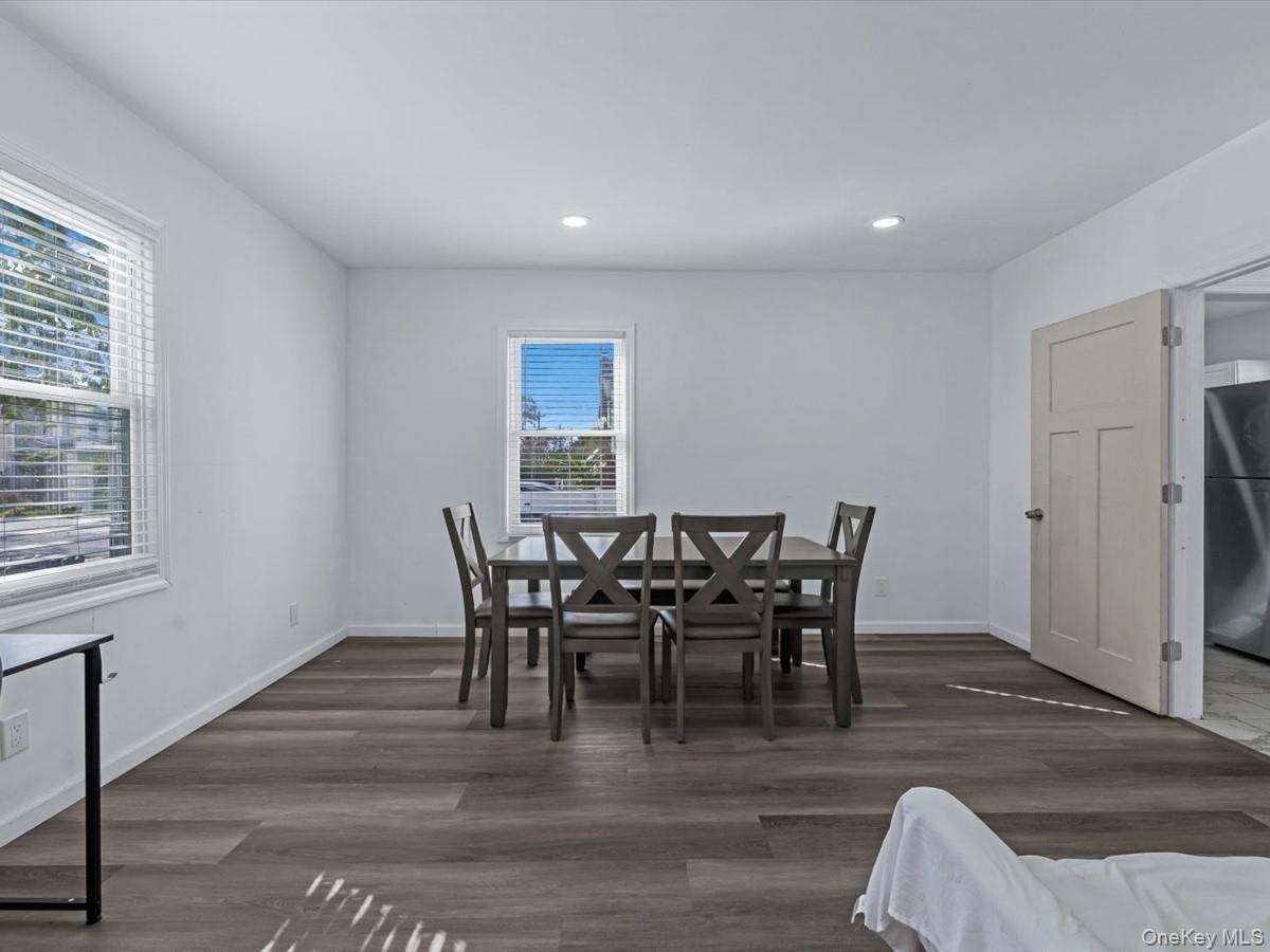 #6 photo, 21 James Ll Burrell Avenue, ナッソー郡 Hempstead , NY 11550