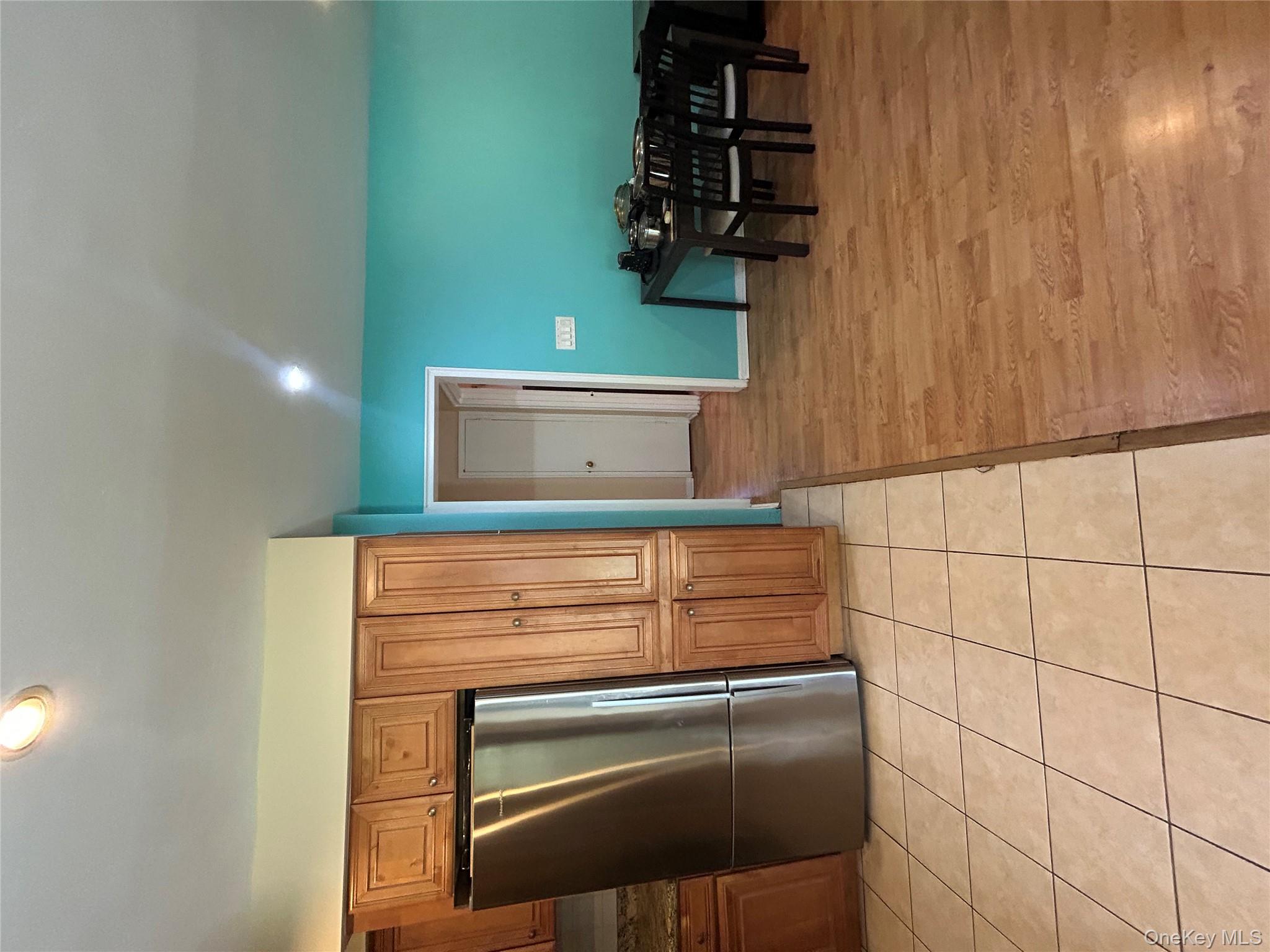 #5 photo, 82-34 Langdale Street, Floral Park , NY 11040