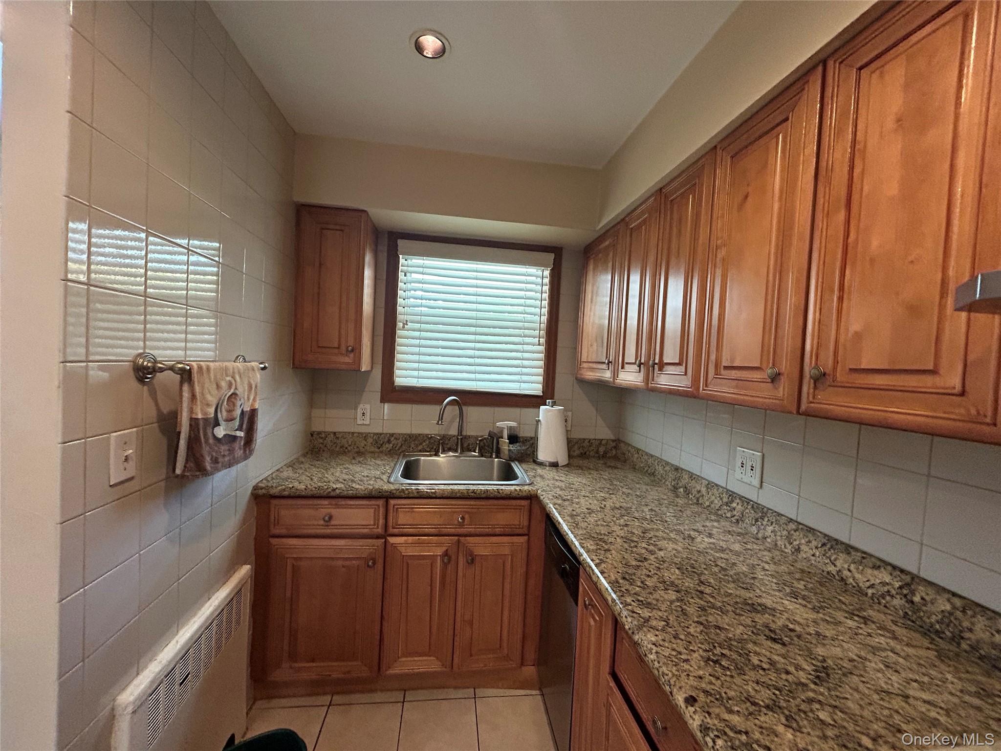 #9 photo, 82-34 Langdale Street, Floral Park , NY 11040