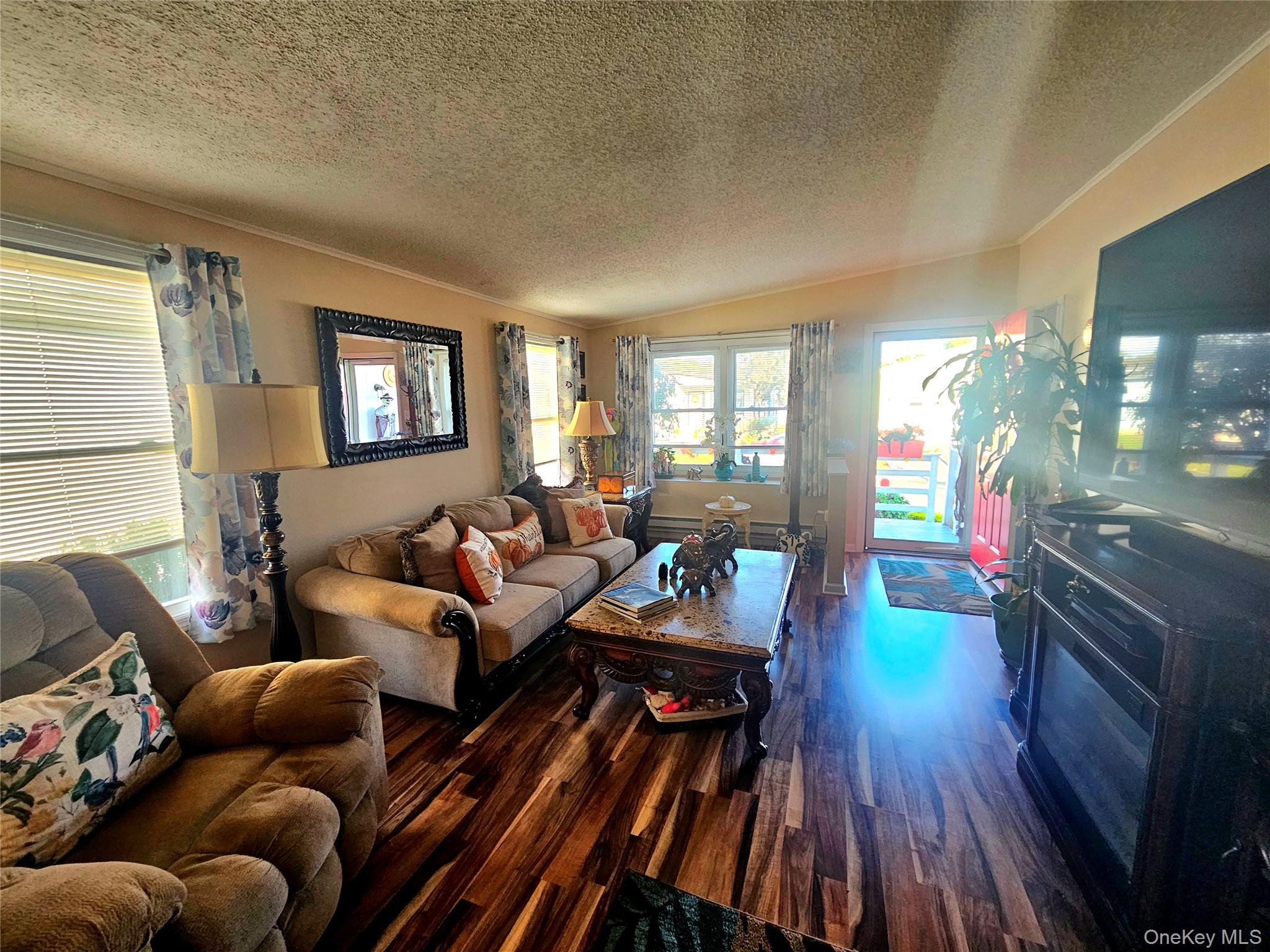 #5 photo, 45 Dogwood Lane, サフォーク郡 Manorville , NY 11949