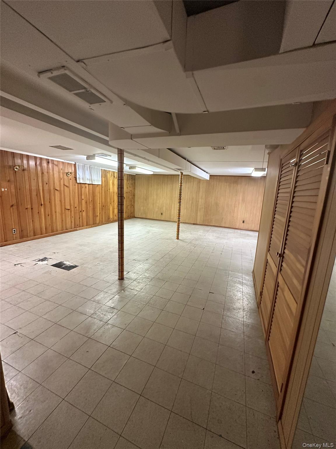 #6 photo, 166-27 16th Avenue, Whitestone , NY 11357