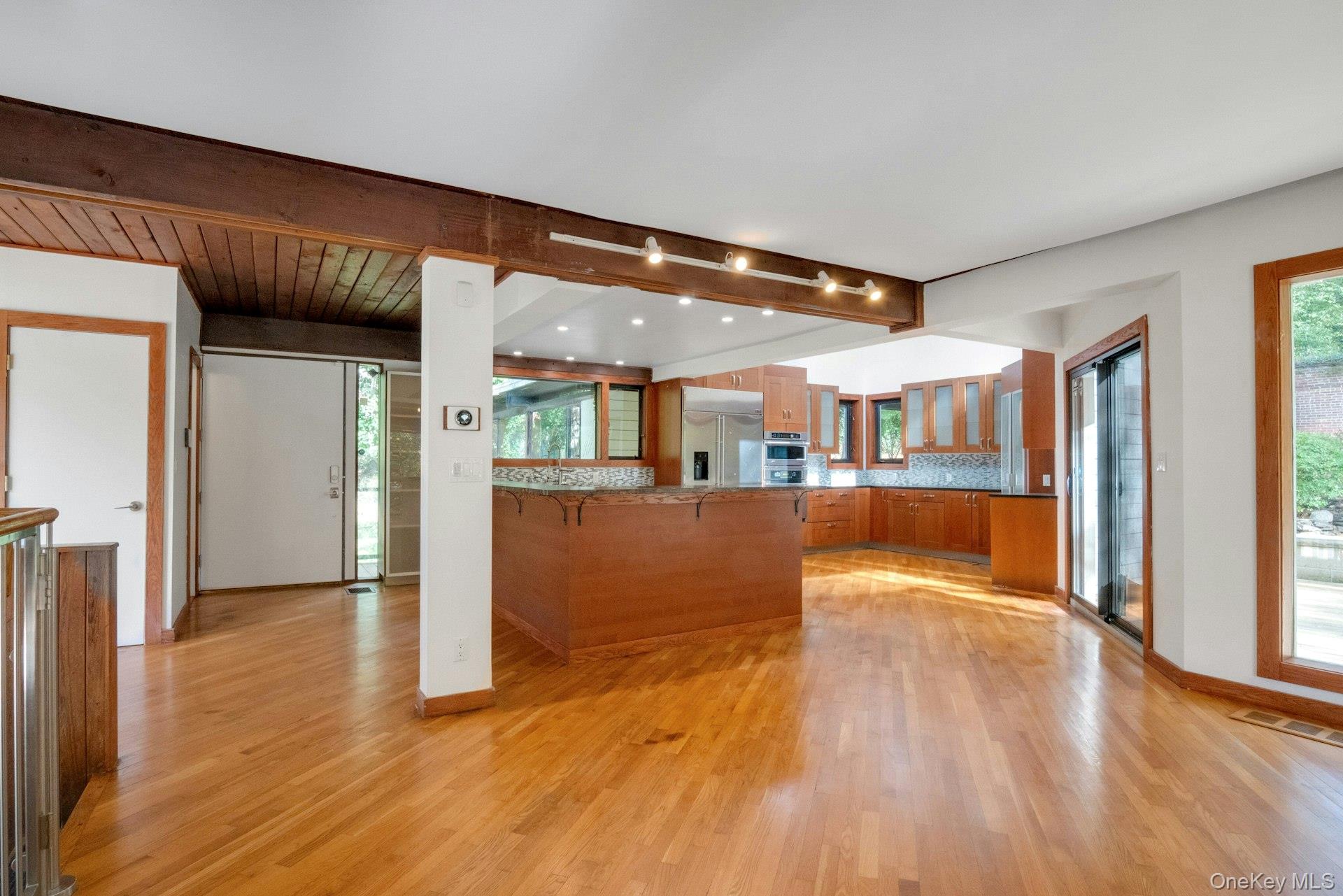 #12 photo, 309 Scarborough Road, Briarcliff Manor , NY 10510