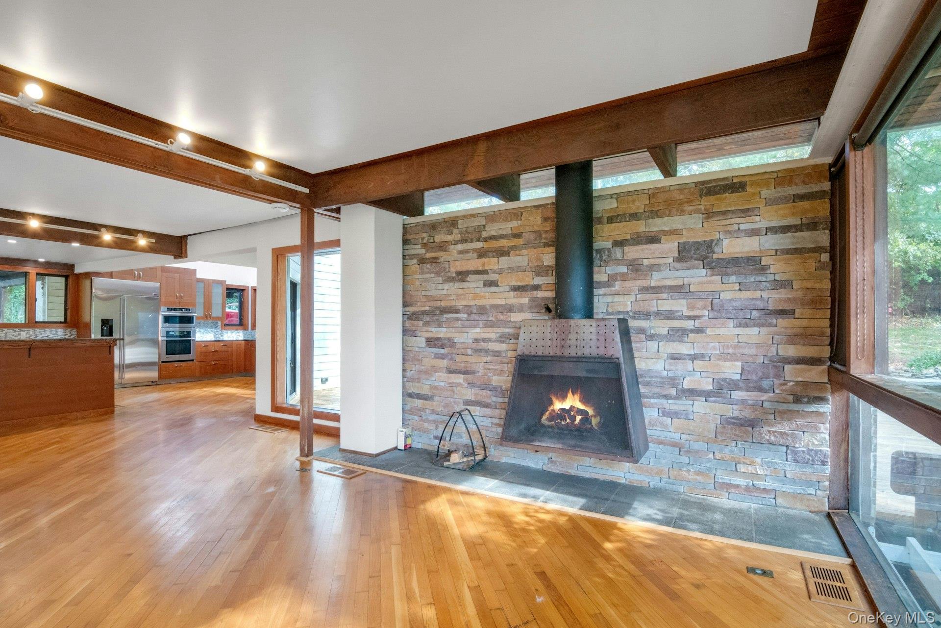 #13 photo, 309 Scarborough Road, Briarcliff Manor , NY 10510