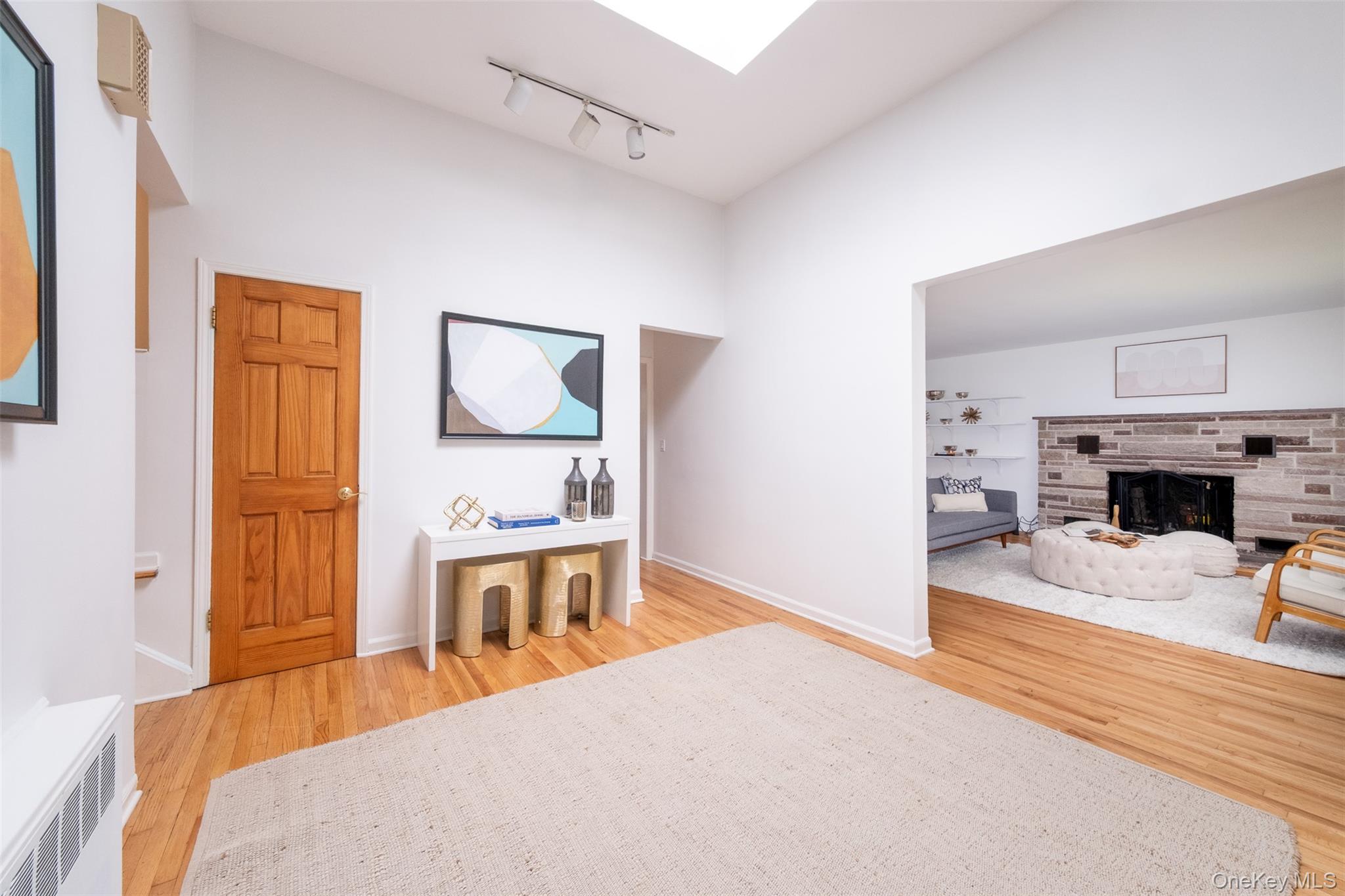 #8 photo, 1020 Grant Avenue, Pelham , NY 10803