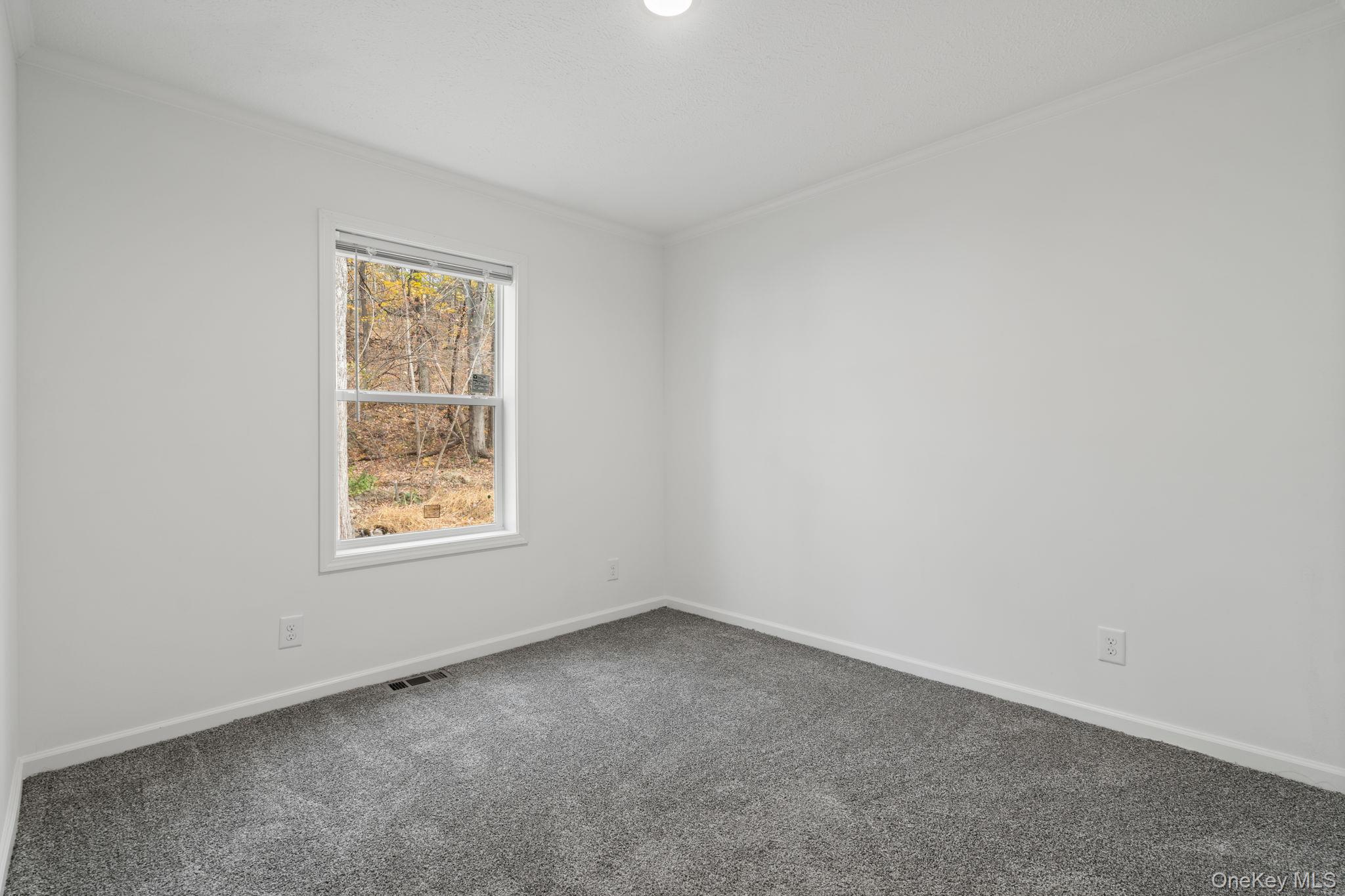 #14 photo, 230 Fawn Circle, Walden , NY 12586