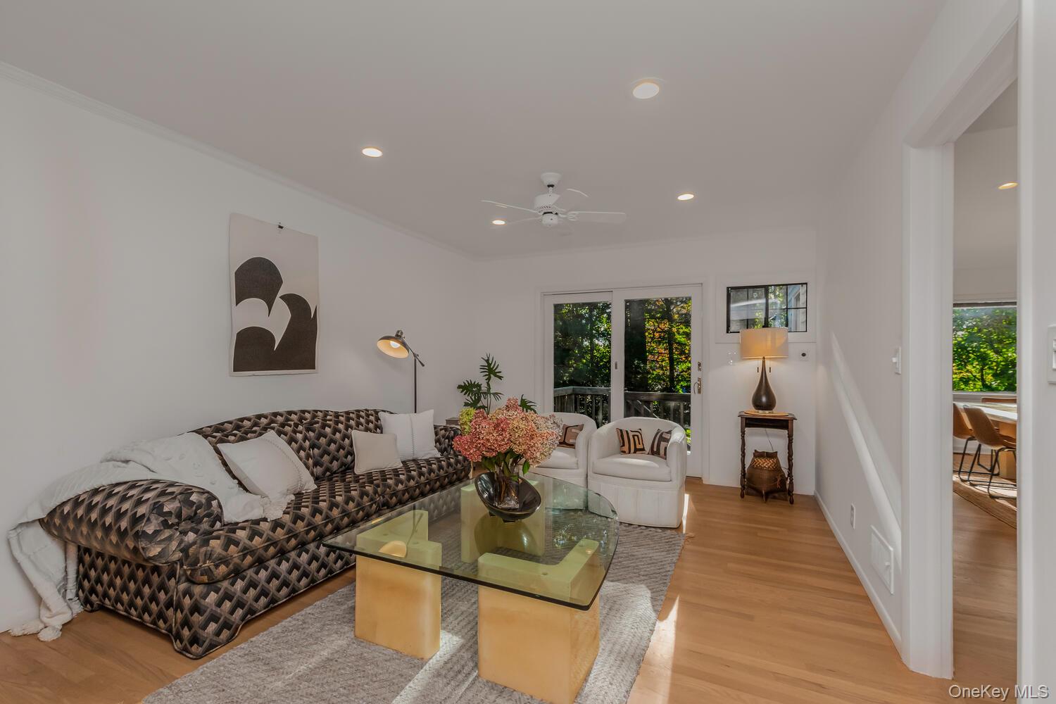 #14 photo, 73 Hilary Circle, New Rochelle , NY 10804