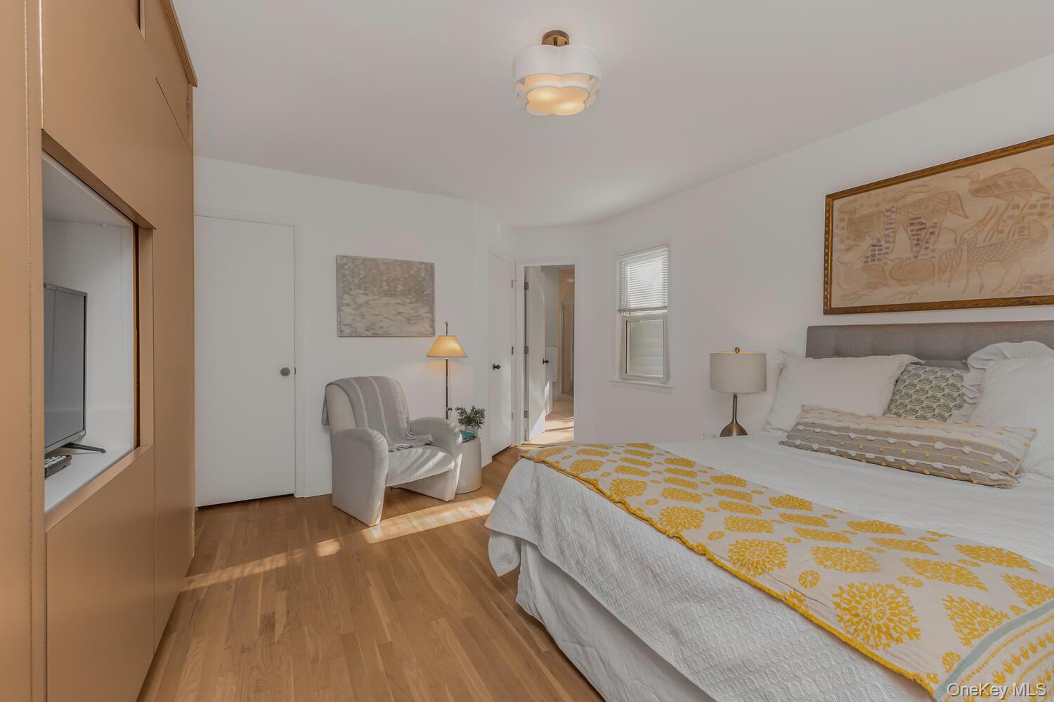 #20 photo, 73 Hilary Circle, New Rochelle , NY 10804