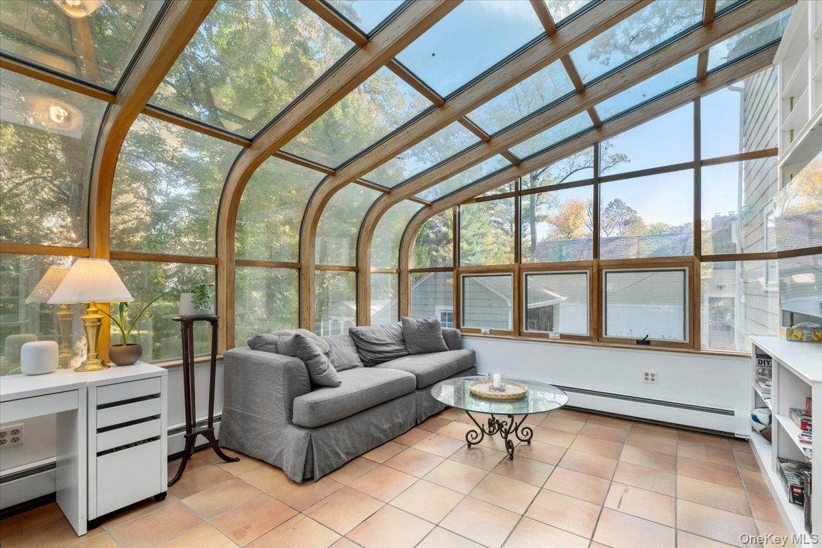 #12 photo, 43 Barry Road, Scarsdale , NY 10583