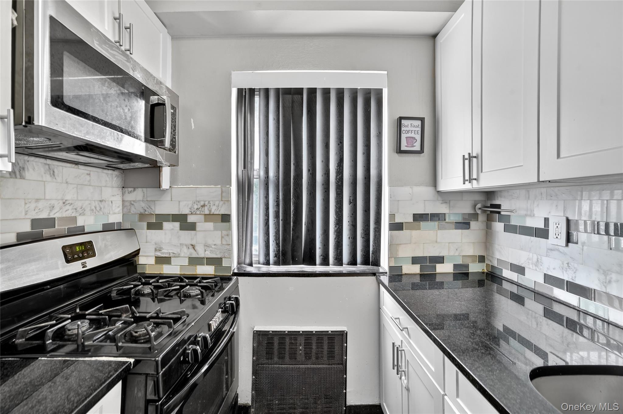 #12 photo, 1122 Yonkers Avenue, Yonkers , NY 10704