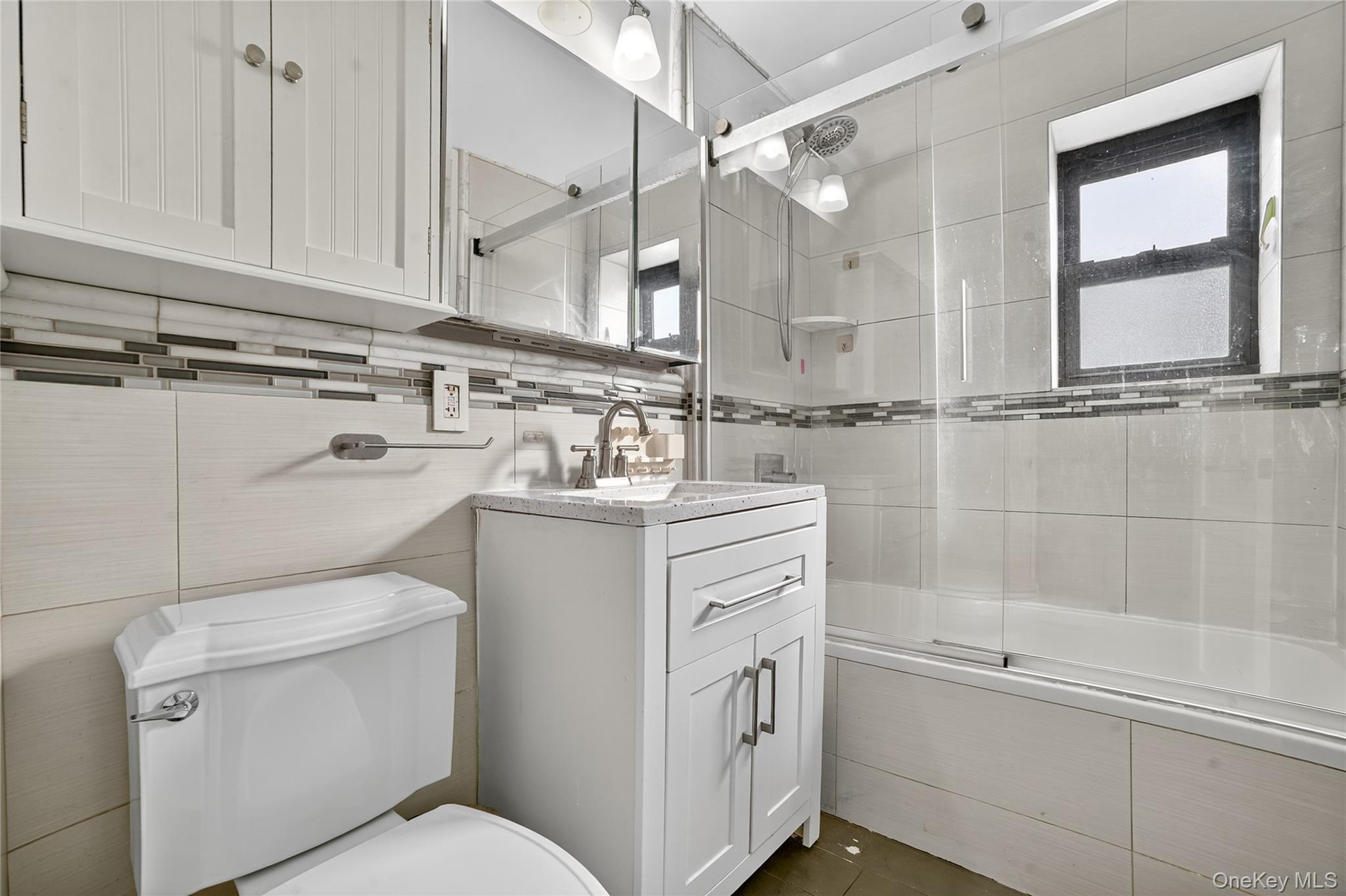 #17 photo, 1122 Yonkers Avenue, Yonkers , NY 10704