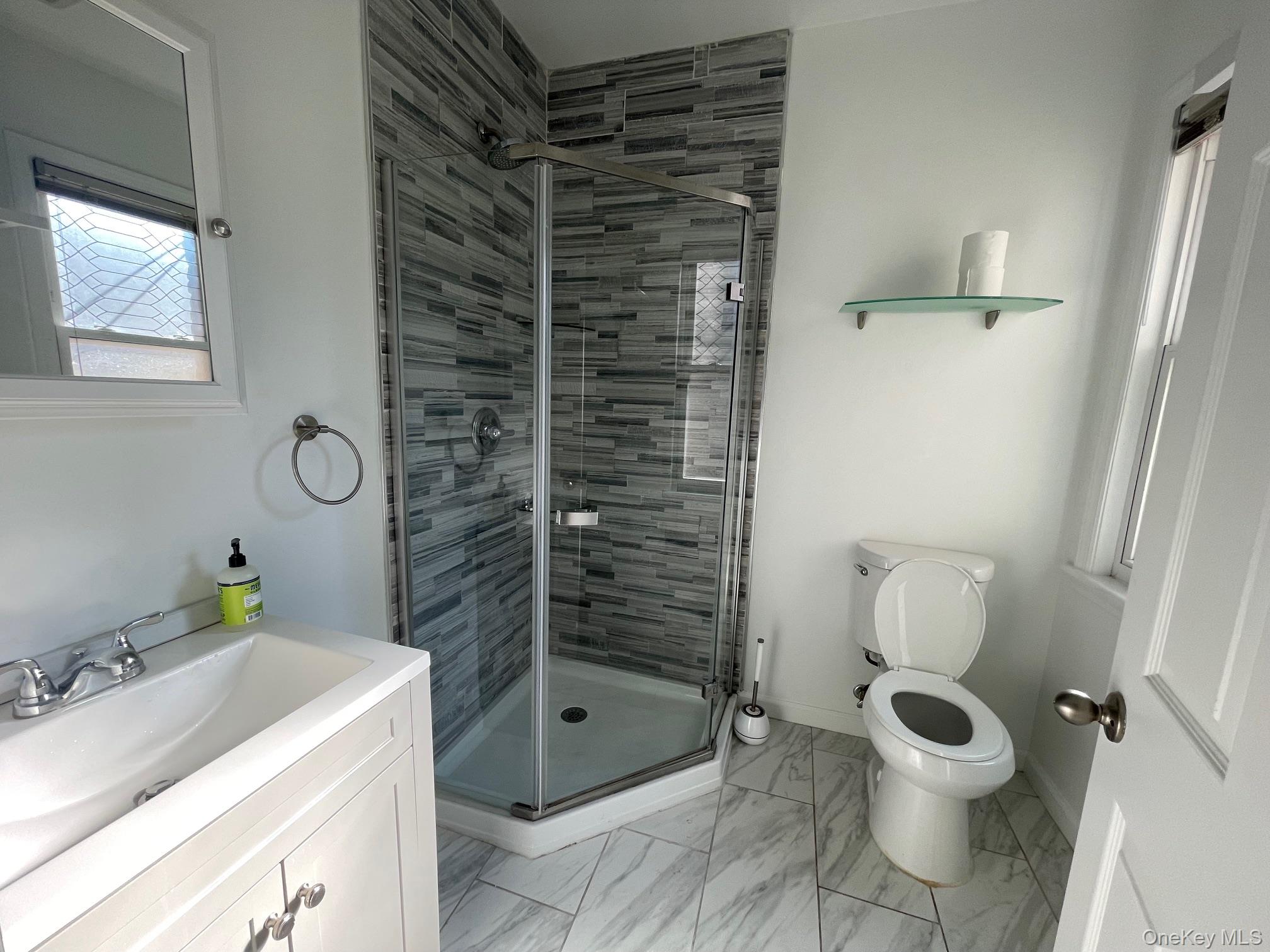 #4 photo, 1049 Main Street, Peekskill , NY 10566