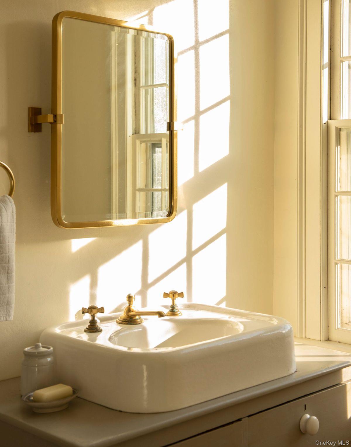 #16 photo, 9715 State Route 22, Hillsdale , NY 12529