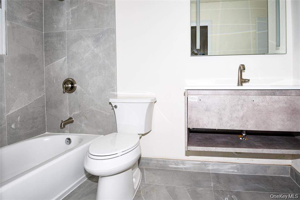 #14 photo, 65 Bluebird Lane, Plainview , NY 11803