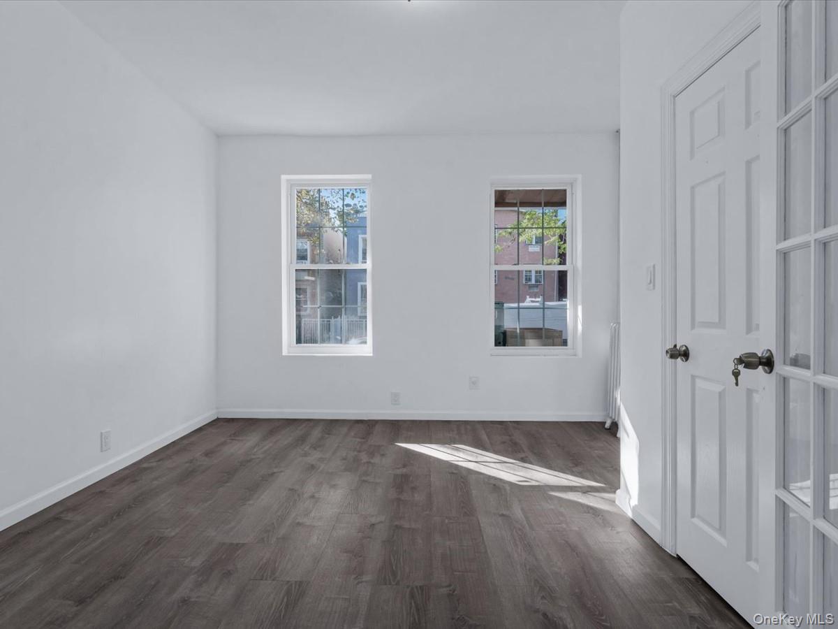 #6 photo, 541 Hinsdale Street, Brooklyn , NY 11207
