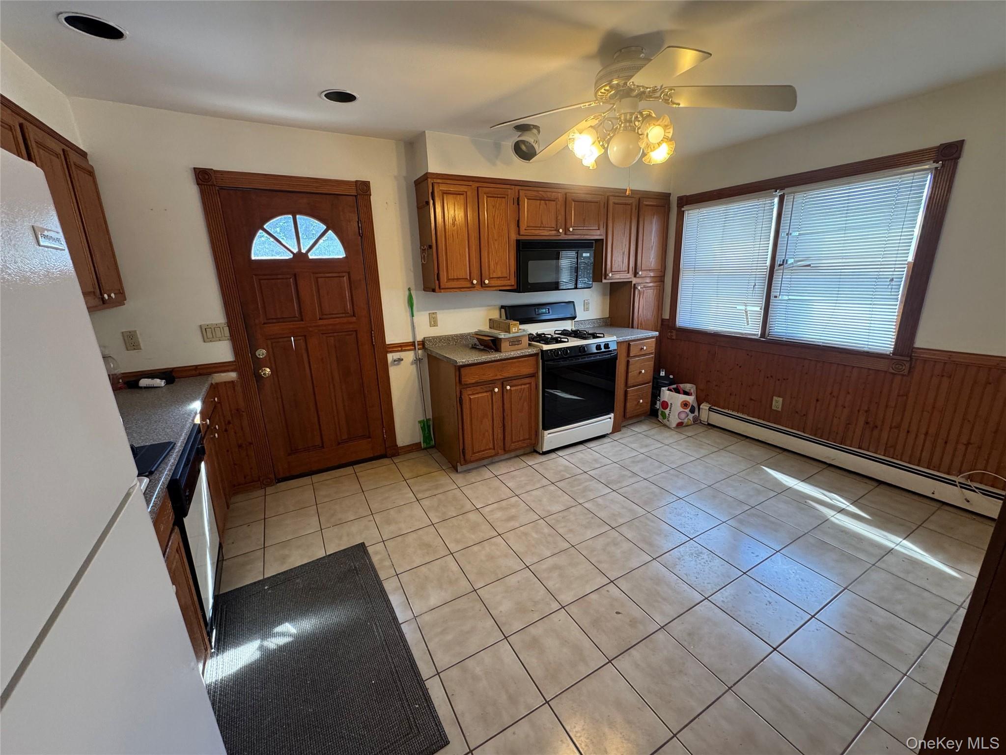 #2 photo, 260 17th Street, サフォーク郡 West Babylon , NY 11704