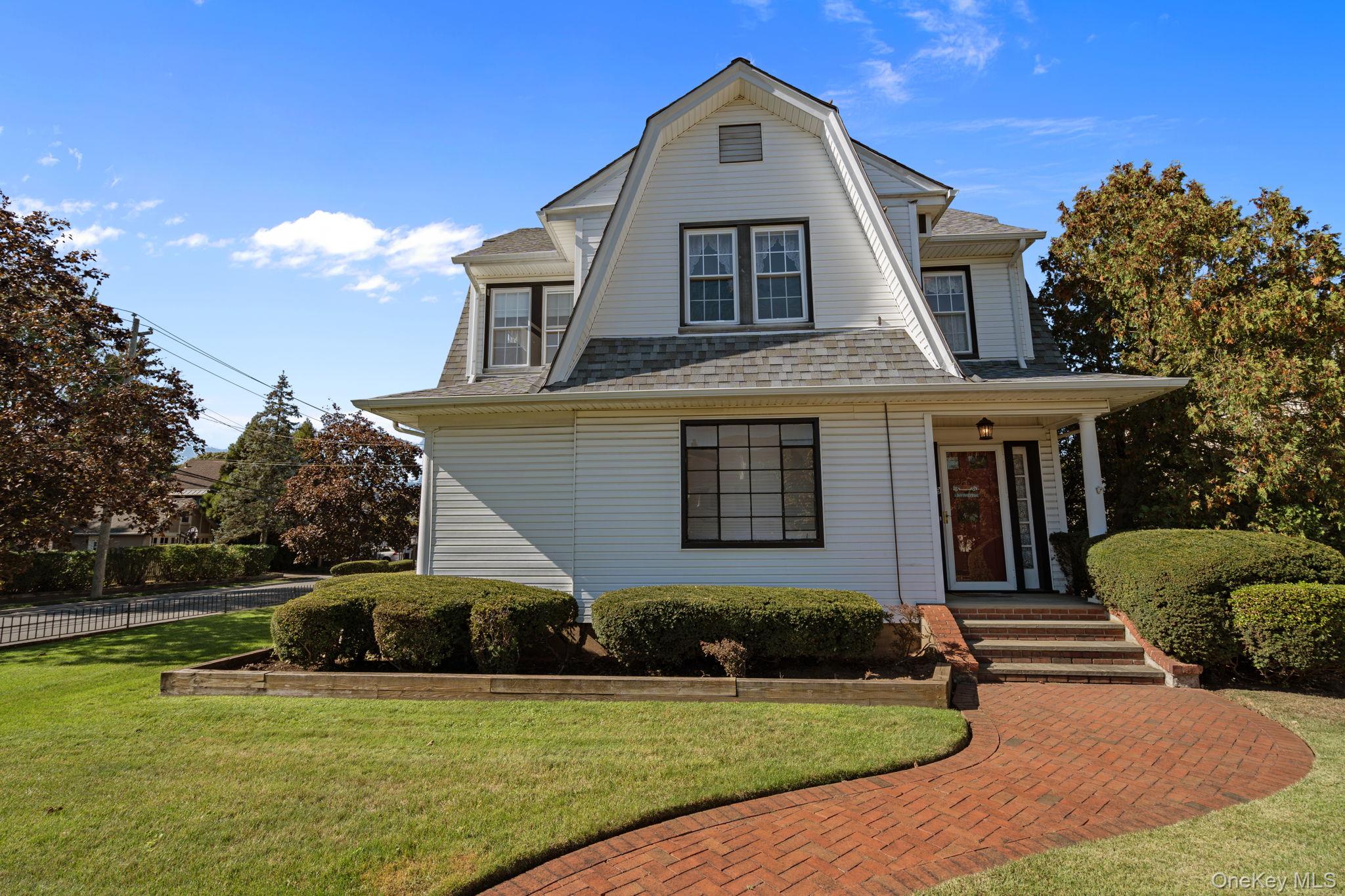 #2 photo, 29 Summit Avenue, ナッソー郡 Lynbrook , NY 11563