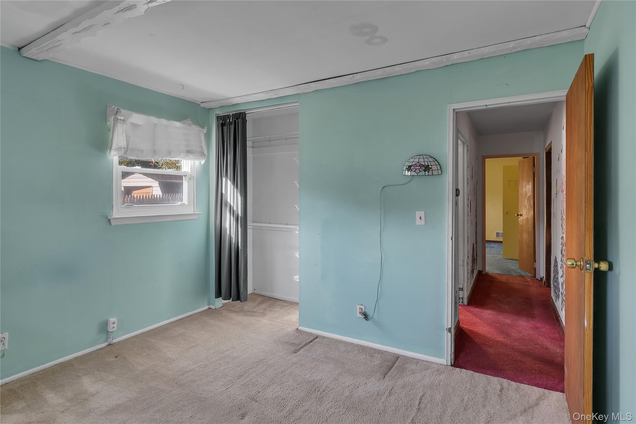 #10 photo, 6 Roxbury Drive, Commack , NY 11725