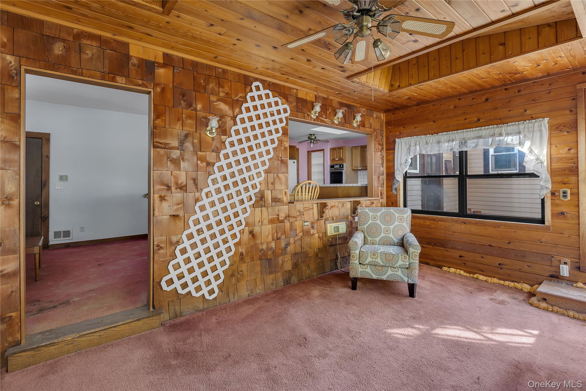 #8 photo, 6 Roxbury Drive, Commack , NY 11725