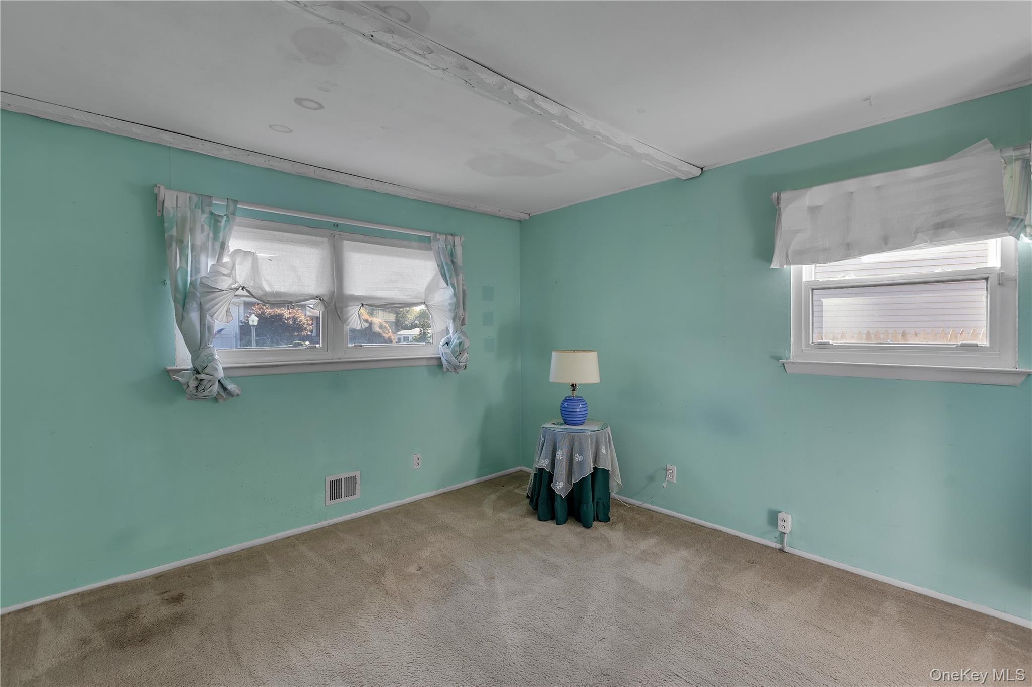 #9 photo, 6 Roxbury Drive, Commack , NY 11725