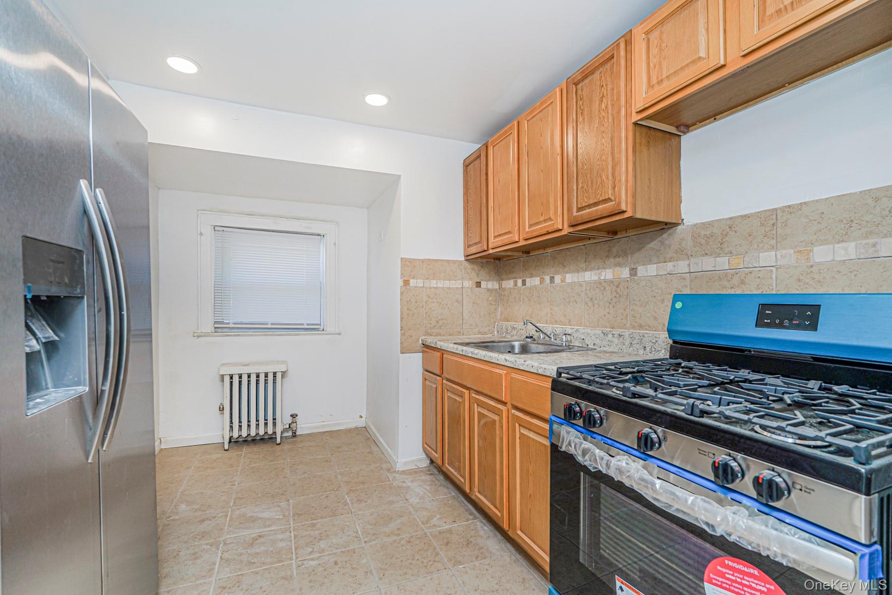 #12 photo, 118-15 203rd Street, クイーンズ区 Saint Albans , NY 11412