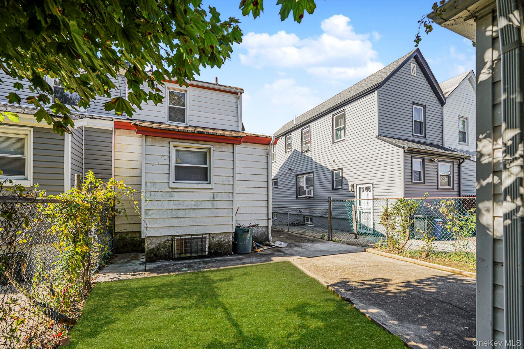 #3 photo, 118-15 203rd Street, クイーンズ区 Saint Albans , NY 11412