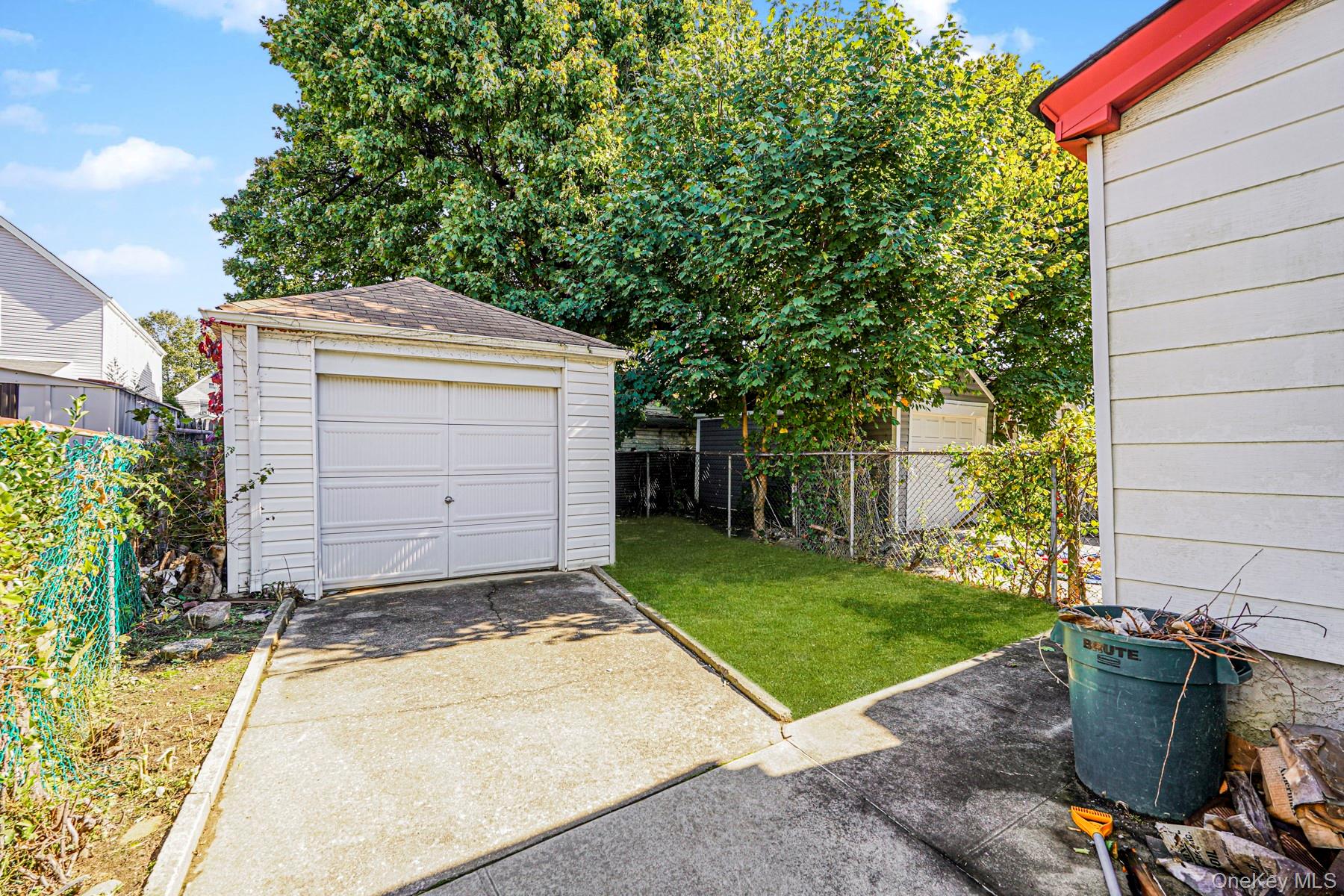 #4 photo, 118-15 203rd Street, クイーンズ区 Saint Albans , NY 11412