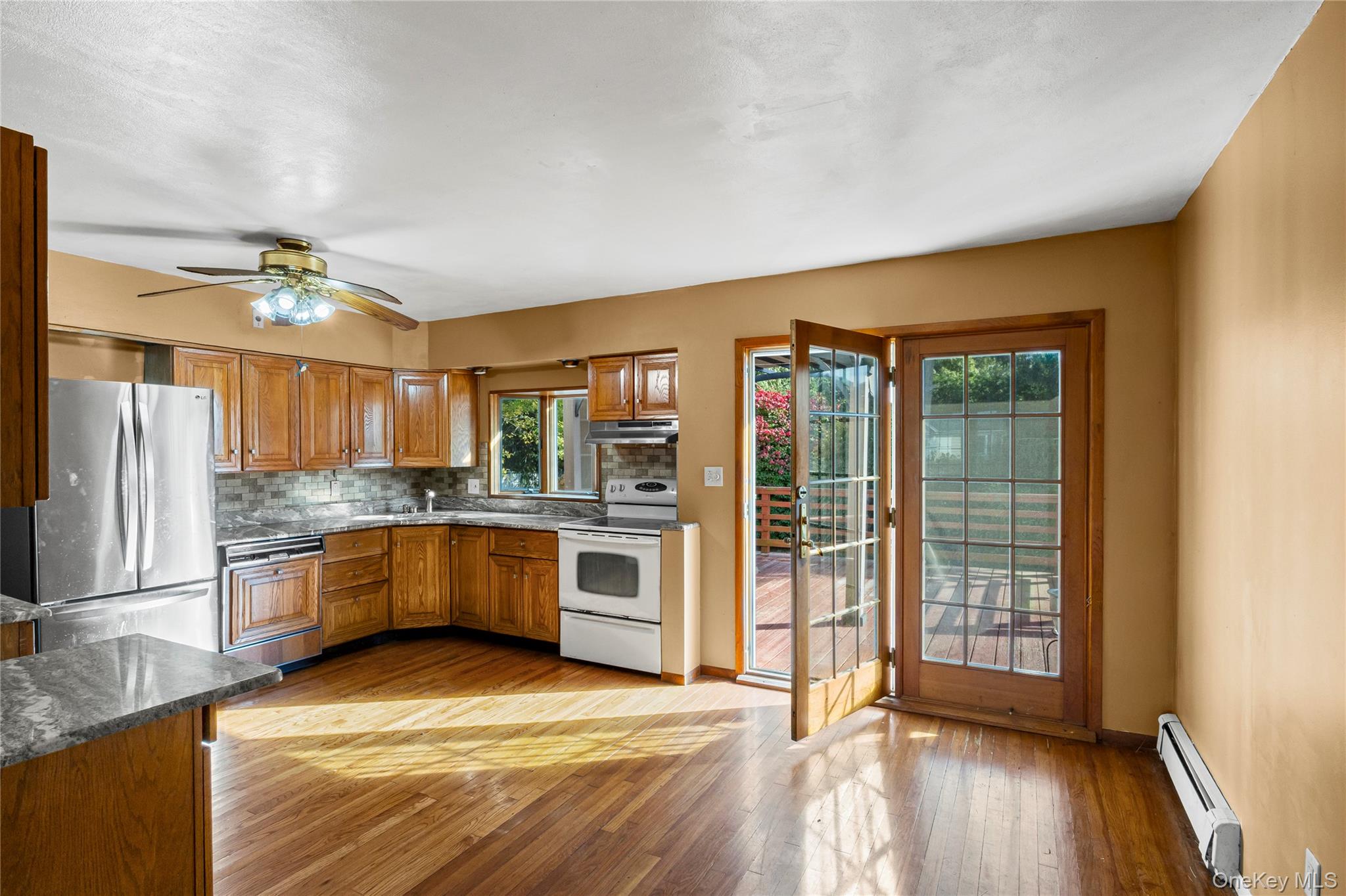 #6 photo, 108 N Richmond Avenue, ナッソー郡 Massapequa , NY 11758