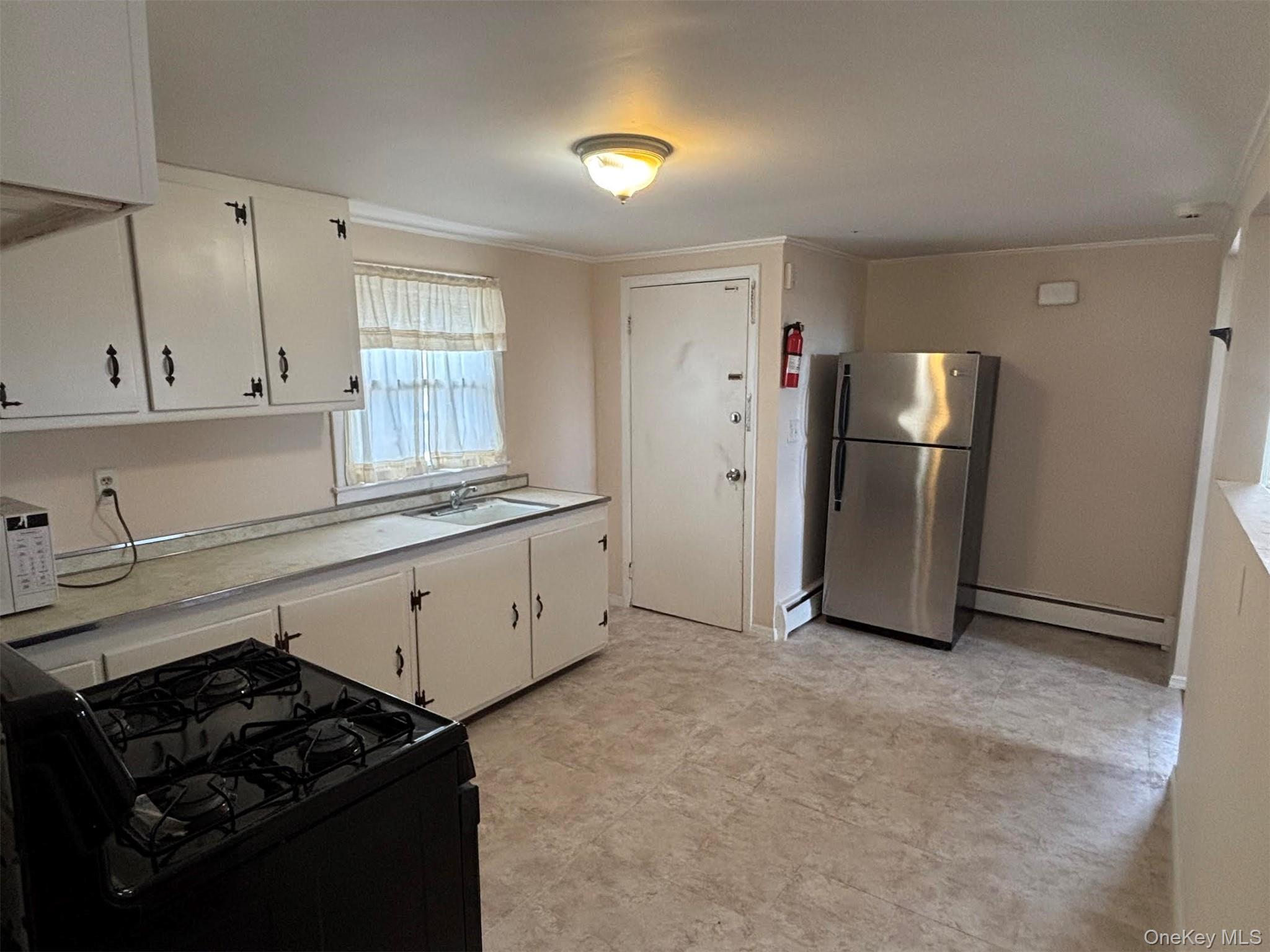 #4 photo, 308 Lucille Avenue, Elmont , NY 11003