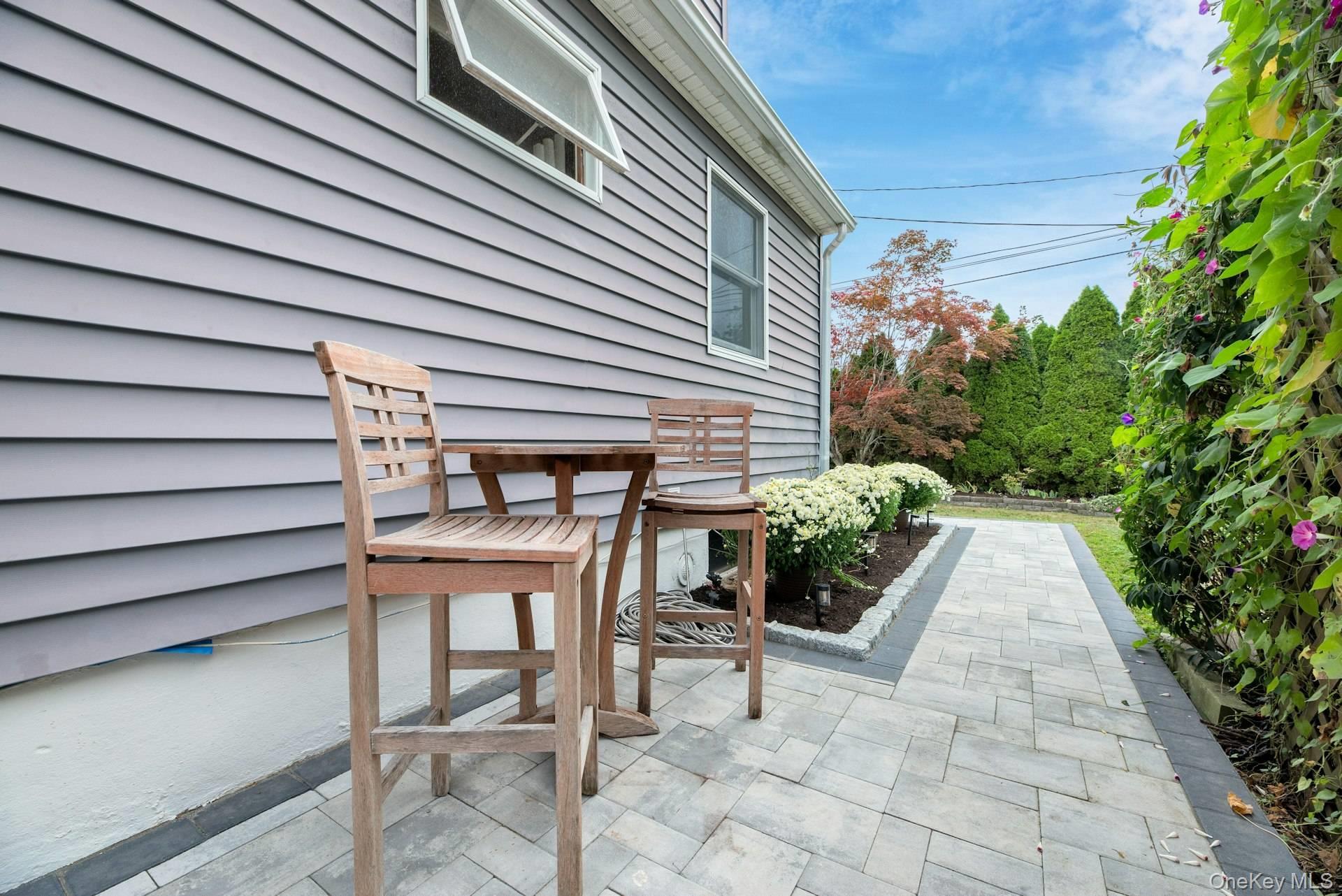 #17 photo, 70 Fanning Avenue, サフォーク郡 Hampton Bays , NY 11946