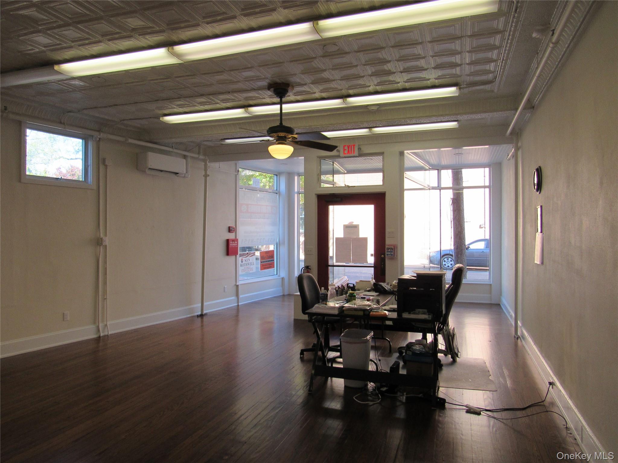 #6 photo, 131 Roanoke Avenue, サフォーク郡 Riverhead , NY 11901