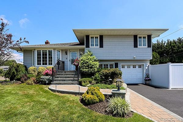 #1 photo, 12 Barnum Avenue, Plainview , NY 11803